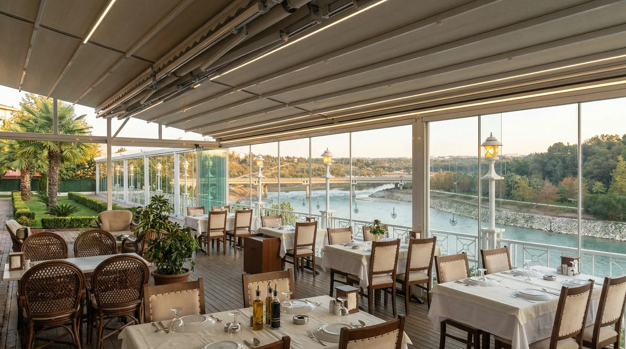 Çapa Restoran Adana - Motorlu Pergola Tente ve Katlanır Cam Balkon Teras Kapatma