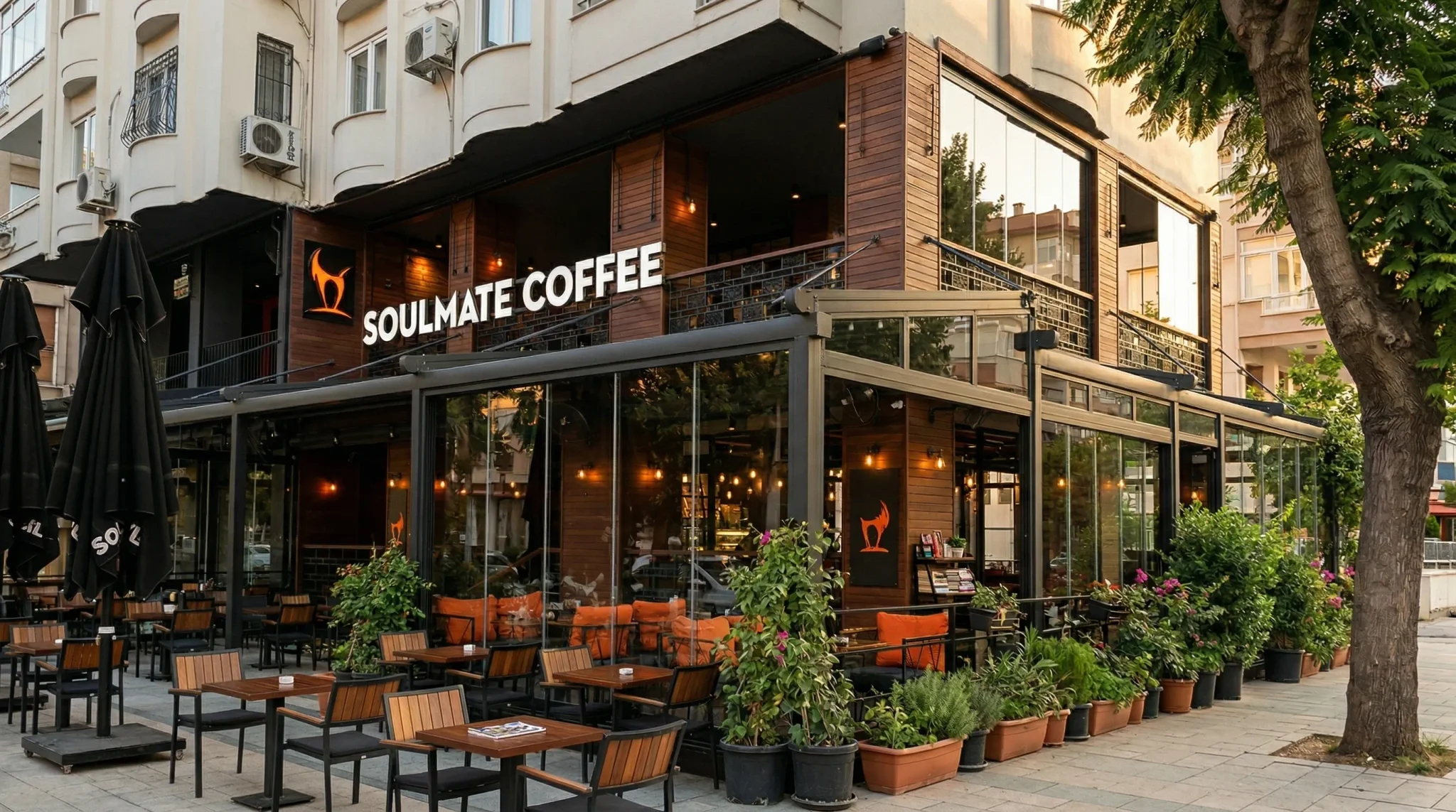 Soulmate Coffee Adana - Motorlu Pergola Tente ve Sürme Cam Teras Kapatma